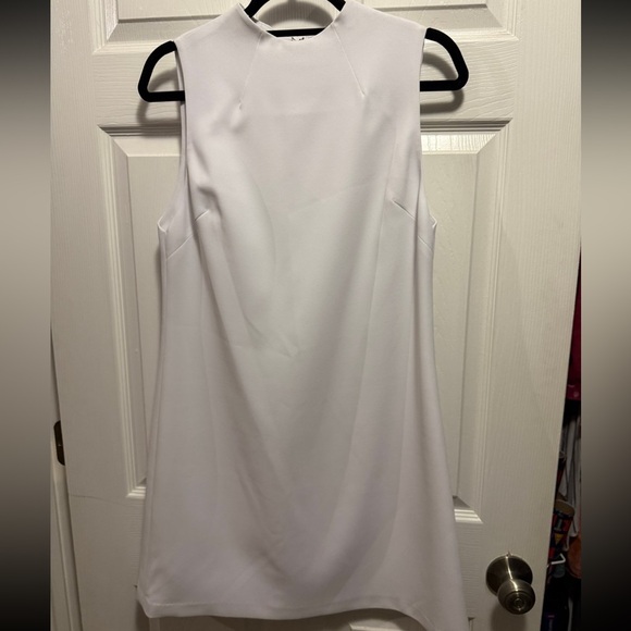 Alice + Olivia Employed Dress - Picture 3 of 4